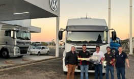 ENTREGA VW 30.320 8X2 V-TRONIC EURO VI